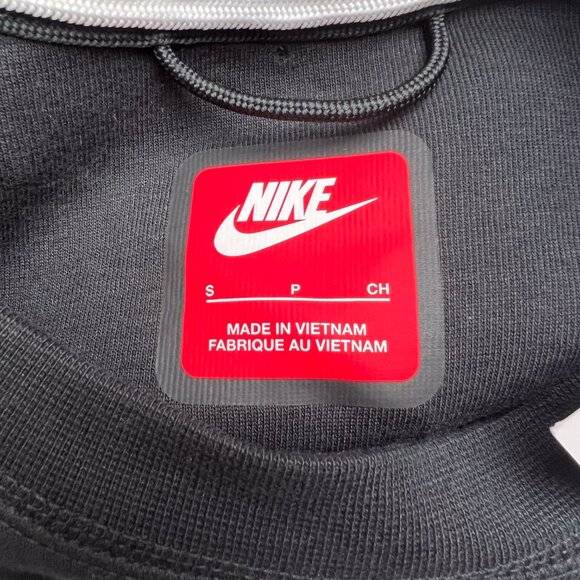 Nike Men's Tech Fleece Sportswear Black Crewneck FB7916-010 Multi-Size - Picture 6 of 11